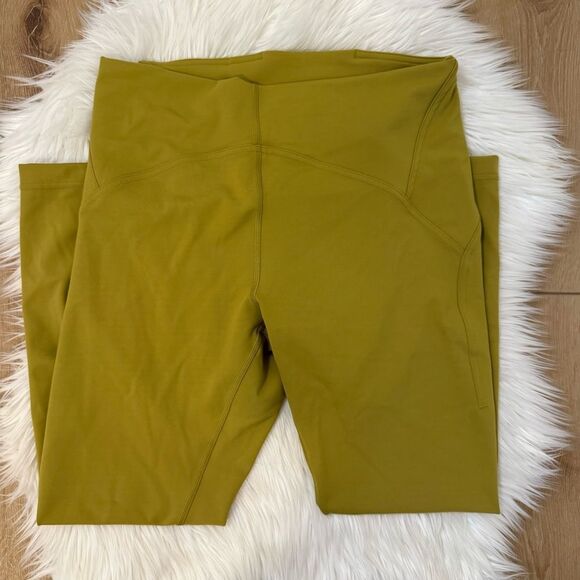 [Lululemon Athletica] Bright Green Leggings - Size 12 - Picture 2 of 6